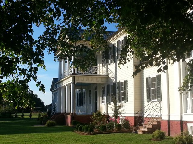 Paranormal Ghost Hunt and Investigations at Belle Grove Plantation Bed and Breakfast in King George Port Conway Virginia